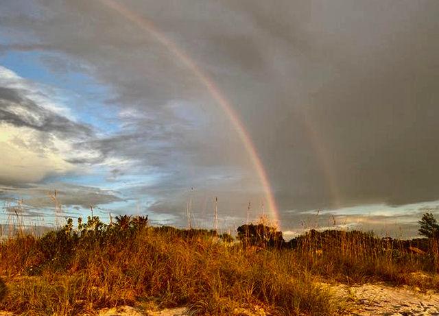 Cầu Vồng Đôi/ Double Rainbow